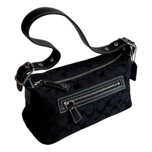 Coach The Classic Demi, Vintage Y2K, Black Signature Baguette Shoulder bag